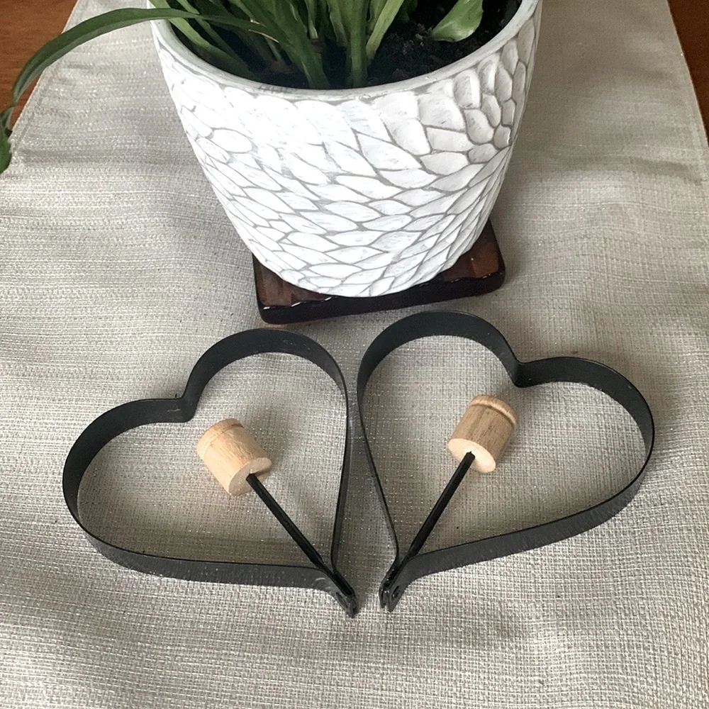 Nonstick Heart Shaped Pancake and Egg Rings 4-Inch Set of 2 Black Norpro